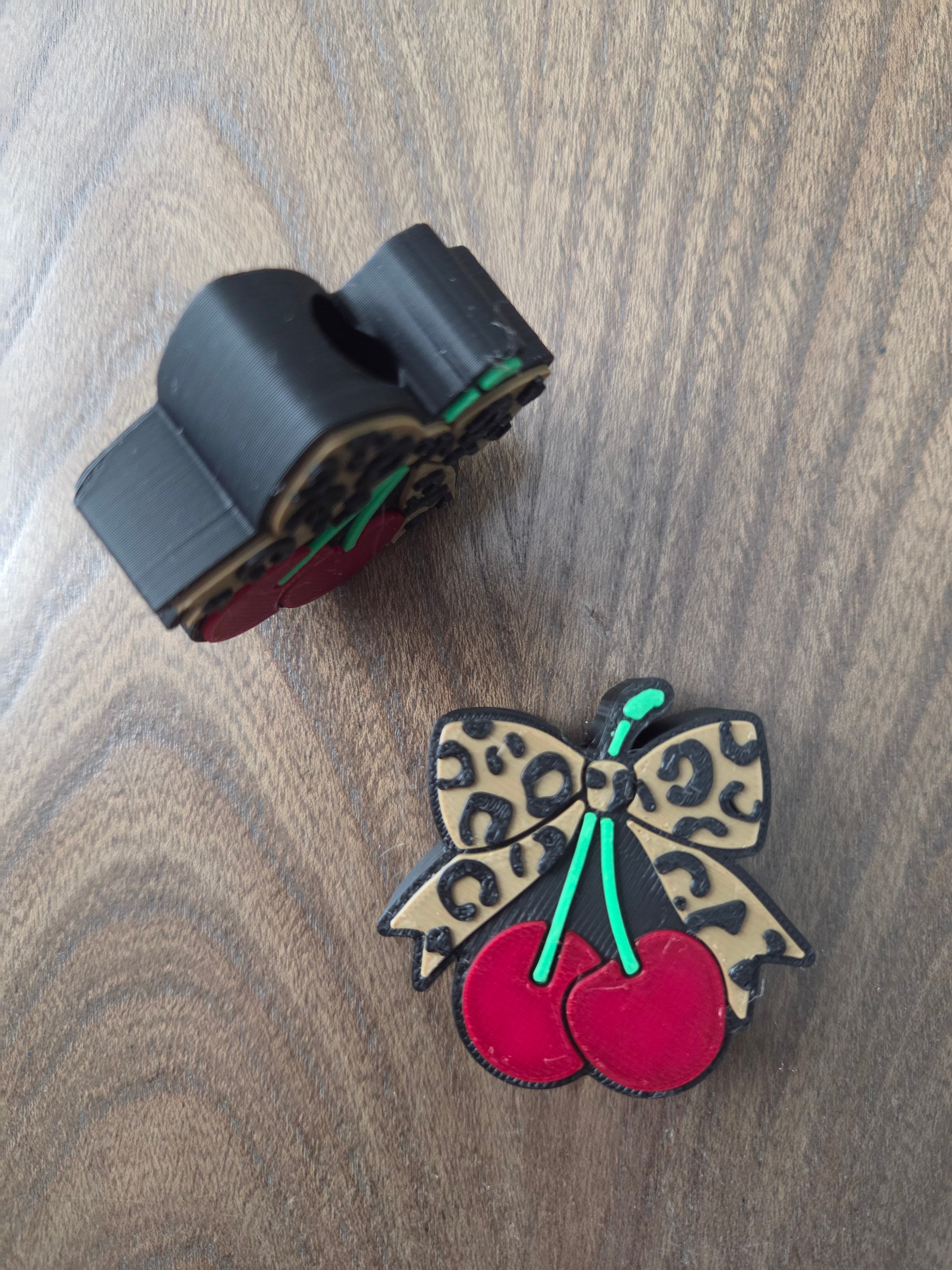 Cherry Straw Topper