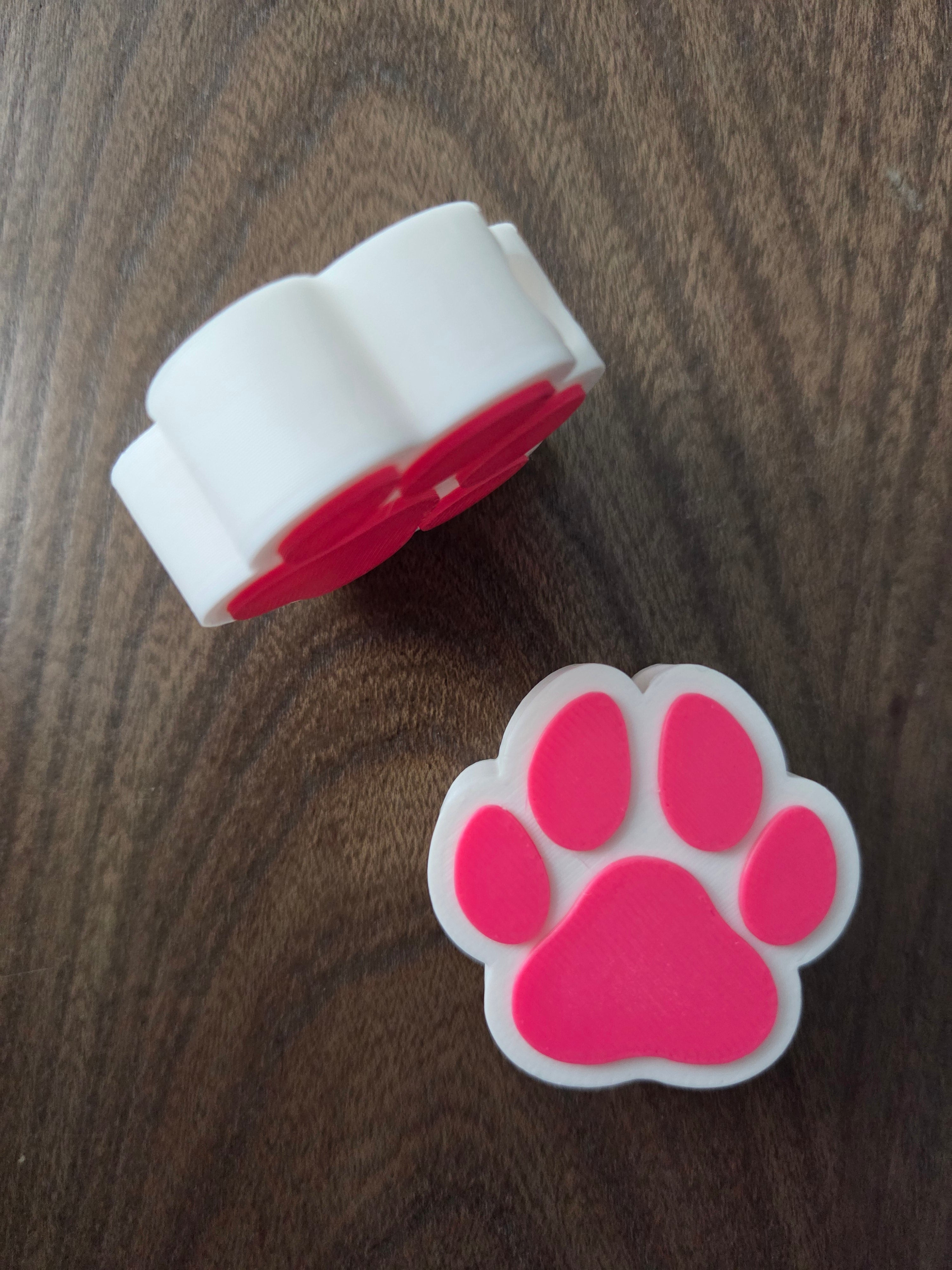 Paw Straw Topper