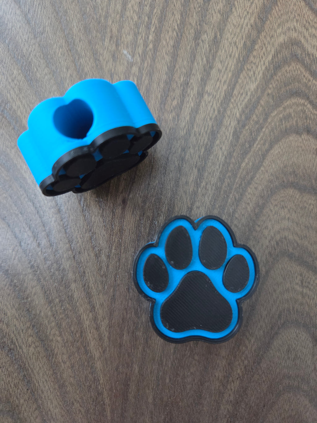 Paw Straw Topper