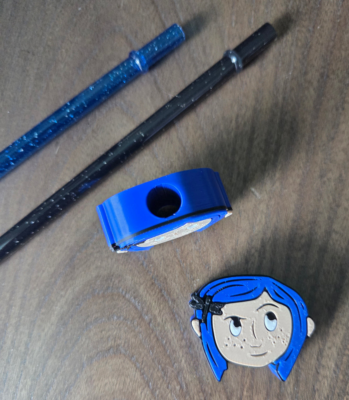 Coraline Straw Topper