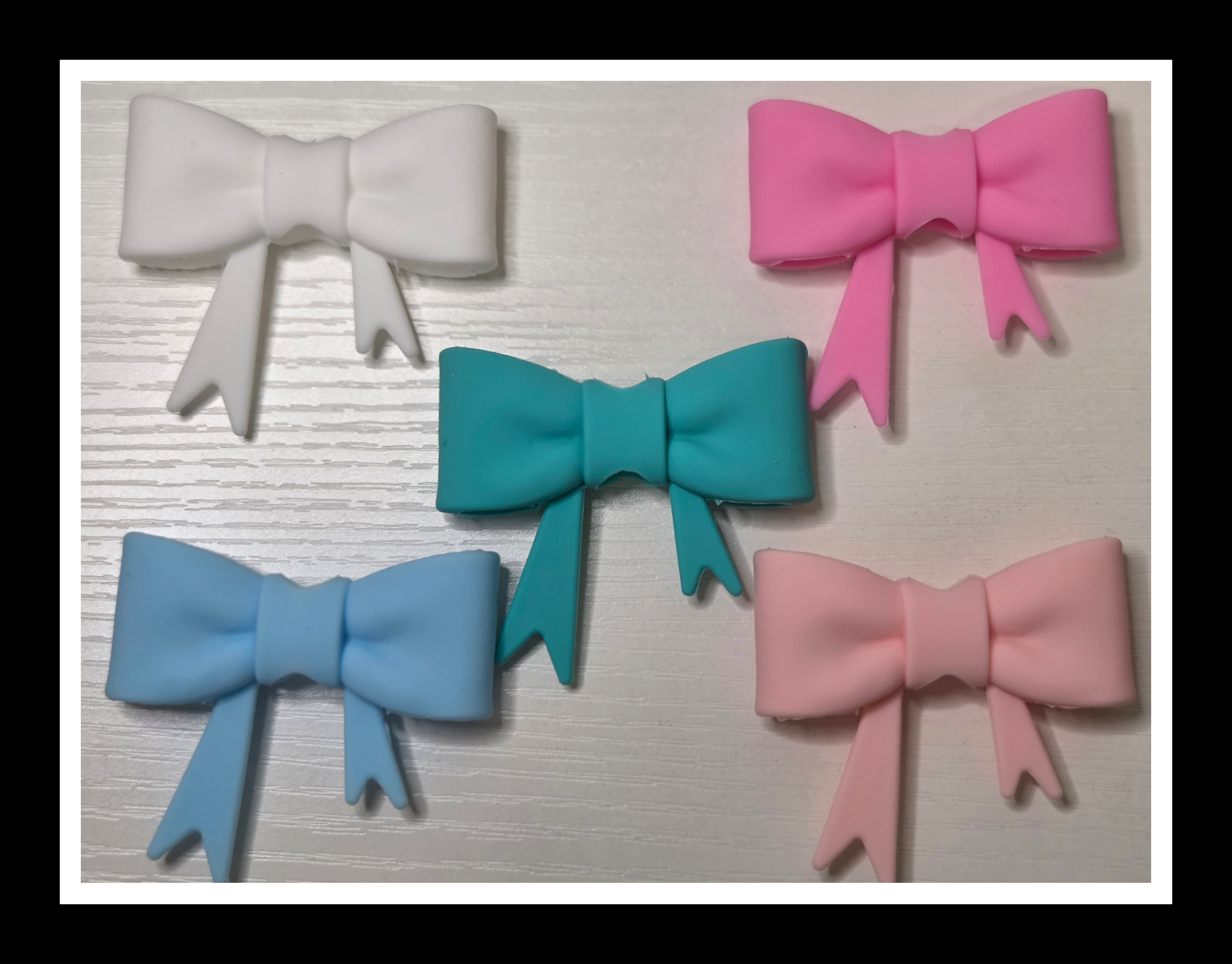 Silicone Bow Straw Topper